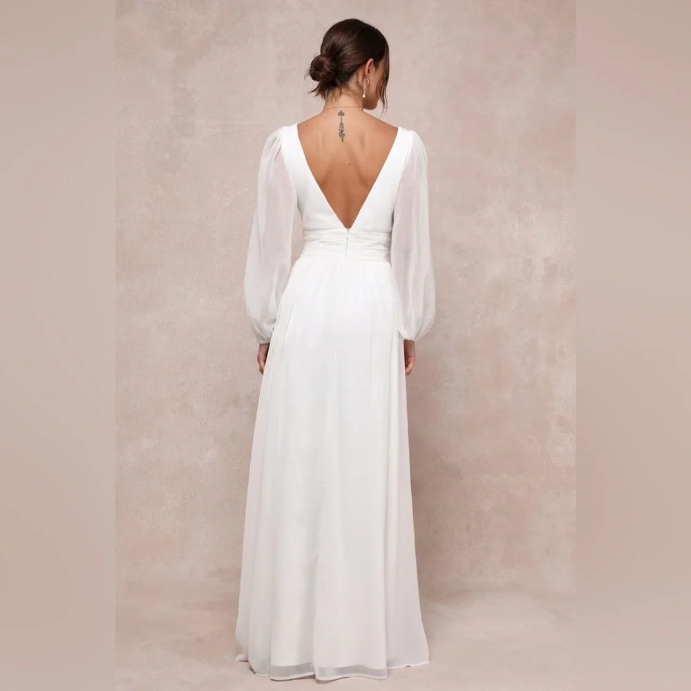 NWT Lulus Enchant My Love White V-Neck Long Sleeve Maxi Dress